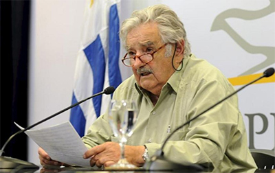 Uruguay acepta acoger a presos de Guantánamo